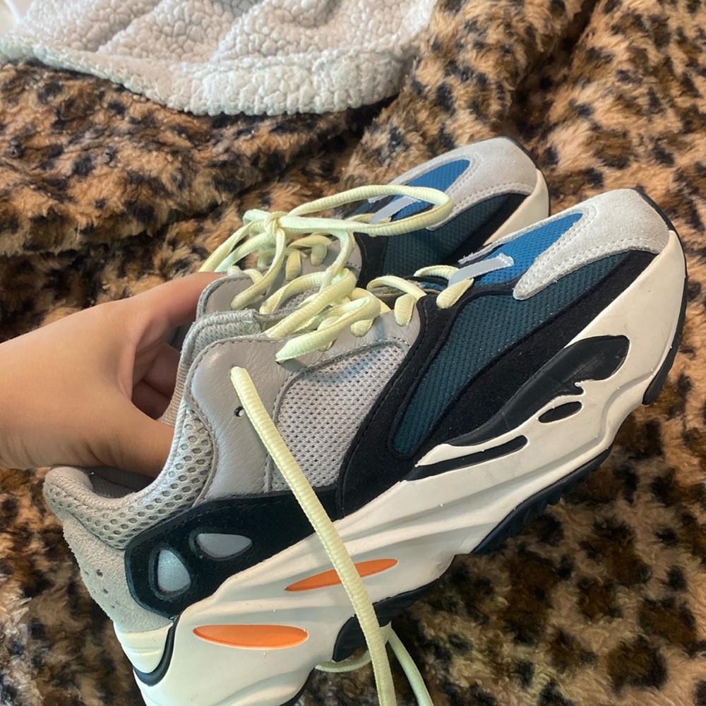 Yeezy Adidas